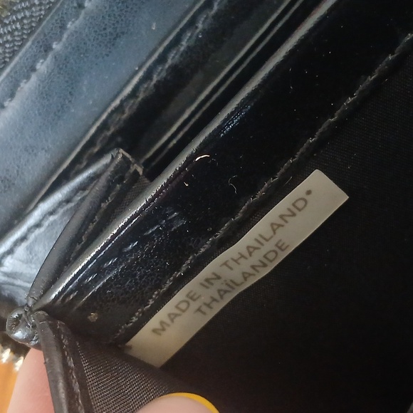 Classic Signature C Jaqard Fabric W/ Buckled Accent Zippered Cardholder Wallet - Picture 16 of 16